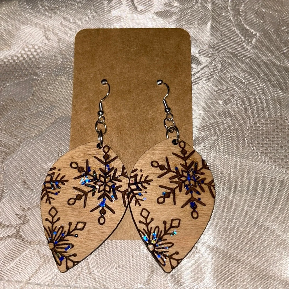 Engraved Wooden Snowflake Earrings Blue Sparkle Winter Artisan Dangle Statement - Picture 3 of 10